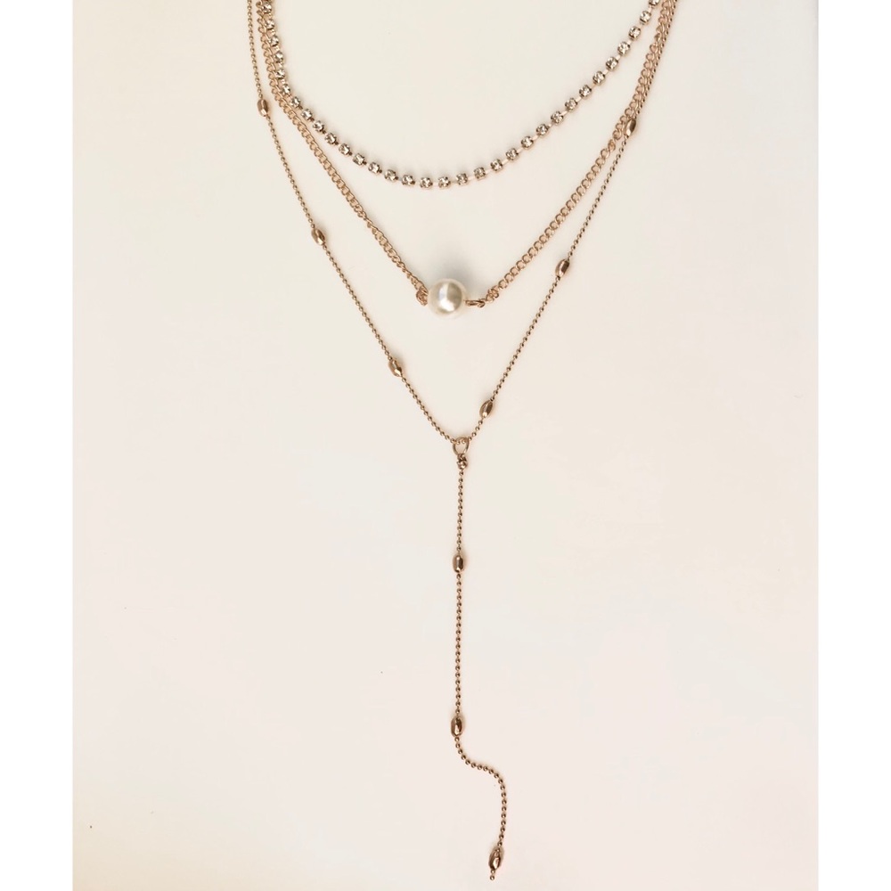 “Seaside Escape” Pearl Bead Layered Boho Necklace - Picture 3 of 7